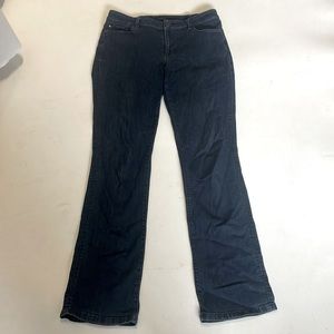 Ann Taylor the boot curvy fit sz 10 blue jeans